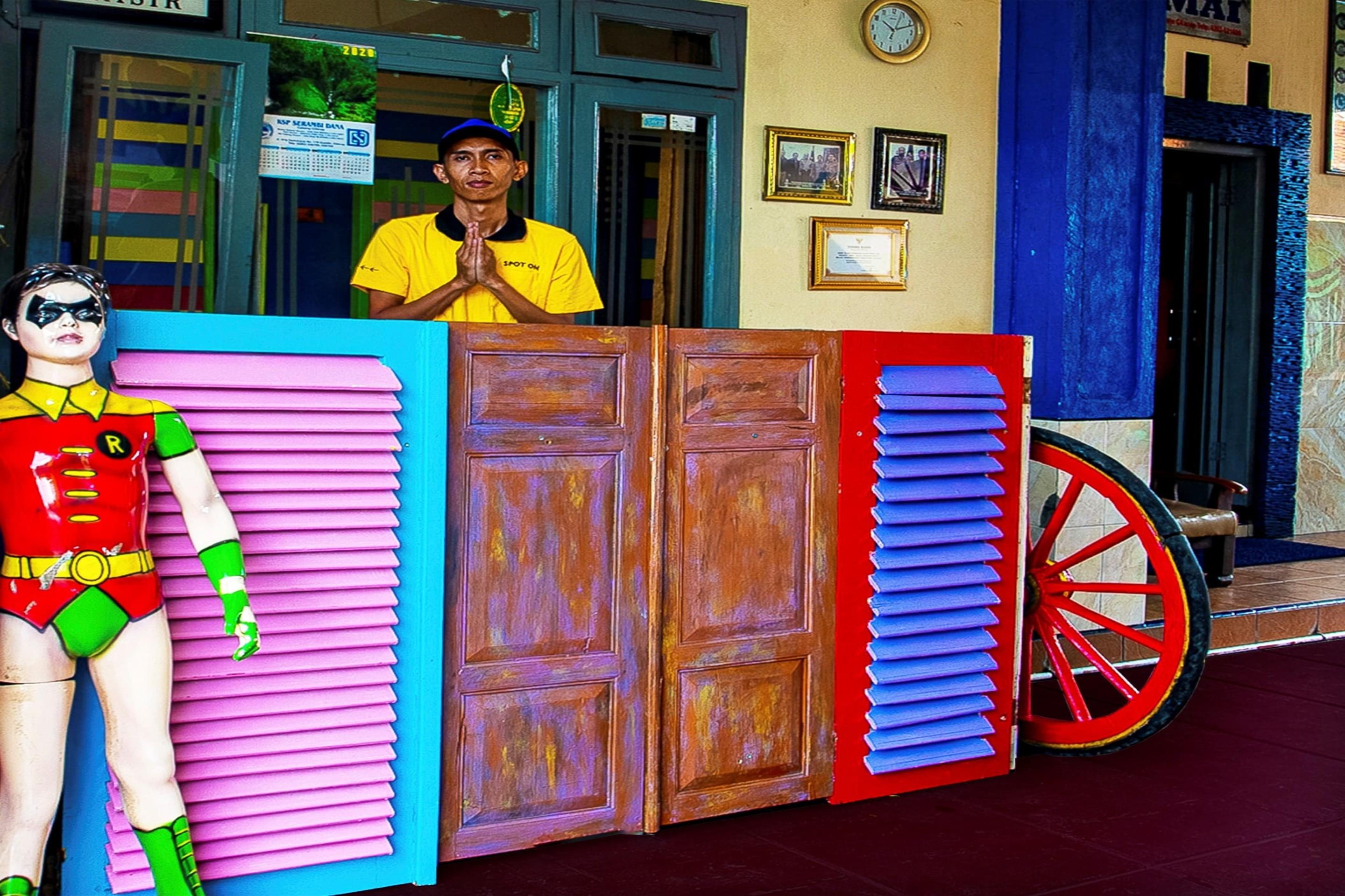 The Paragon Hotel Cilacap Redpartner Eksteriør bilde