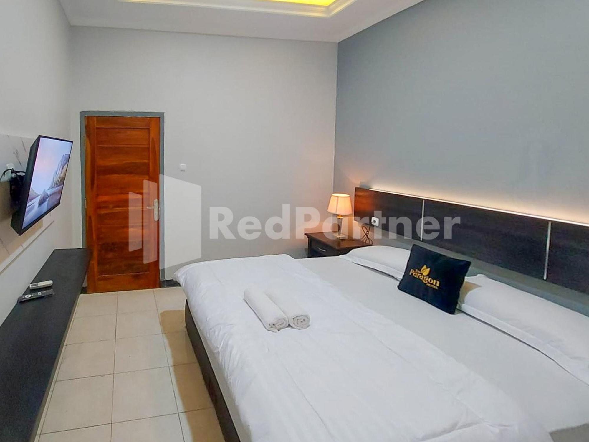 The Paragon Hotel Cilacap Redpartner Eksteriør bilde